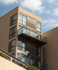 a picture of a apartment building